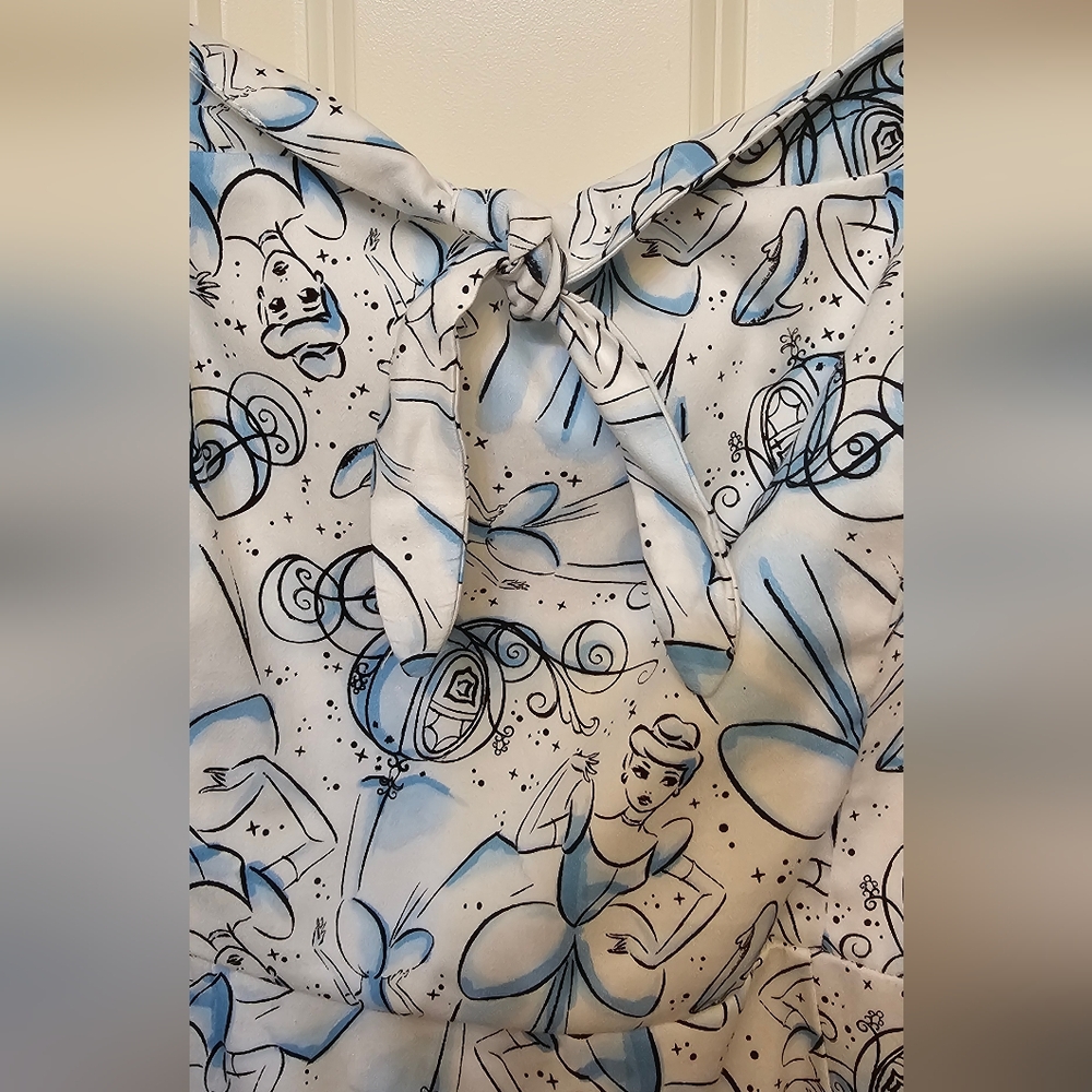 Disney Cinderella Swing dress w/pockets, 97% cotton - Picture 6 of 10